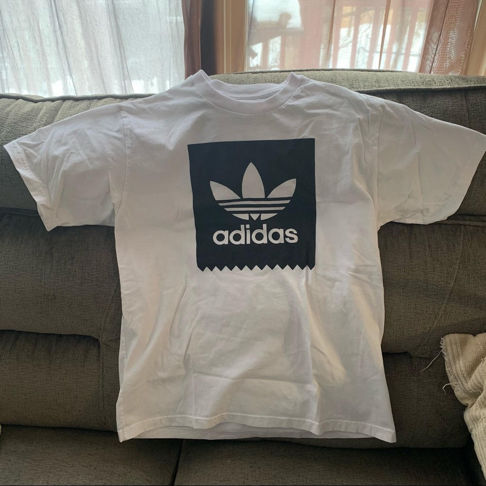White Adidas tee